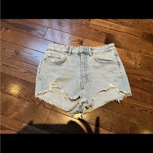 NEW Zara distressed light blue denim Jean shirt size 27